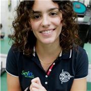 Laureata in Disegno Industriale presso l'UNIFI, attualmente studentessa magistrale in Design della comunicazione e del prodotto digitale presso l'ISIA ed ex studentessa del Liceo Linguistico Pascoli
