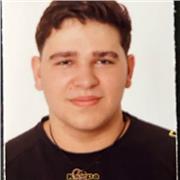 Amante de la historia con un gran conocimiento de esta.