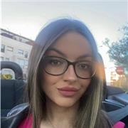 Profesora particular, que puede ayudar con distintas materias