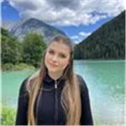 Neolaureata in Relazioni Internazionali offre lezioni private di inglese, spagnolo e francese 