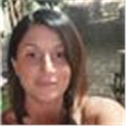 Appassionata di chimica e biologia impartisce lezioni per ragazzi scuola media e superiore