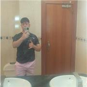 Soy un chico con ganas de enseñar muy paciente. Doy clase a todas las edades