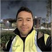 Profesionalmente comprometido, empático pedagógico y motivador, con capacidad resiliente al enseñar a niños y mayores 