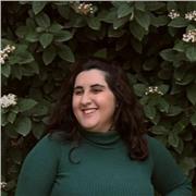 Profesora sin experiencia especializada en historia e historia del arte.