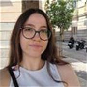 Profesora de francés que imparte clases particulares a niños de todas las edades y niveles