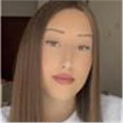 profesora de primaria apta para todas las edades y niveles 