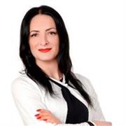 I offer private English lessons for children, teens and adults. 