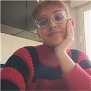 Studentessa di Lettere Moderne offre ripetizioni e aiuto compiti per studentesse e studenti delle scuole elementari e medie!