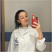 Soy alumna de Medicina, me matriculé en Bachillerato hace 3 años con menciones.