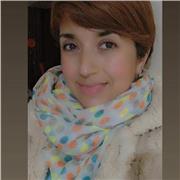 Profesora de Biología imparte clases a niños de todas las edades