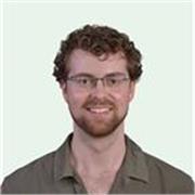 Soy profesor de inglés nativo y de Canadá, titulado y con nueve años de experiencia enseñando a niños y adolescentes.