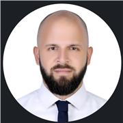 English teacher with over 12 years of experience working with teenagers and adults