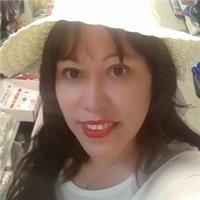 Especialista en peluquería y enfermedades del cuero cabelludo imparte clases para todas las edades