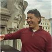 Profesional graduado de producción multimedia, con manejo avanzado de todos los programas de la suite de adobe y software creativo