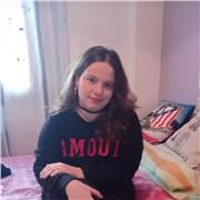 Profesora de apoyo especializada en clases para niños y adultos tanto online como presencial