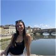 Profesora de primaria apta para todas las edades y niveles