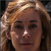 Soy una mujer de 44 años, maestra y madre de cuatro hijos, con una inquietud innata por aprender, descubrir. ..y a la vez poder transmitir conocimientos a los demás