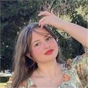 Étudiante en informatique, je donne des cours de Mathématique aux élèves du primaire et collège.