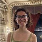 Studente universitario propone ripetizioni per le scuole superiori e lezioni private di spagnolo, inglese e italiano per stranieri