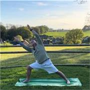 Experienced online yoga and mindfulness teacher for all abilities, specialising in beginners yoga.