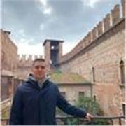 Laurendo in Scienze Storiche offre ripetizioni in Storia e Filosofia