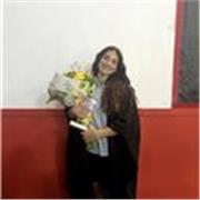 Profesora de inglés dirigida q niños de primaria y la ESO 