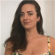 Professeur des écoles en école internationale, je peux assurer des cours particuliers en anglais, français et espagnol.