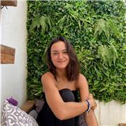 Soy estudiante de Psicología, responsable y cercana, con vocación por el aprendizaje y el cuidado infantil/adolescente.