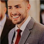 Ingeniero en Organización Industrial y Master en Gestión Financiera se ofrece para dar clases en materias relacionadas con las ciencias y tecnología