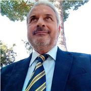 Cerchi tutor per ripetizioni in giornalismo? Dimmi che ti serve.