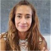 Profesora de Inglés. Licenciada en Educación