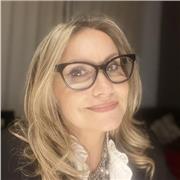 Laureata in Conservazione dei Beni Culturali, facoltà di Lettere e Filosofia, offre ripetizioni individuali di italiano, grammatica, storia dell’arte e storia