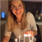 Englischlehrerin für Grundschule und Sekundarstufe 1