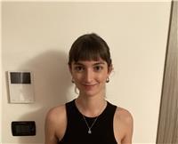 Ciao sono elena, diplomata al liceo classico e attualmente frequento la facoltà di economia. sono disponibile a impartire lezioni