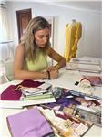 Profesora de patronaje, confección y diseño de moda, desde las primeras bases para poder crear prendas de vestir