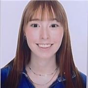 Amable y paciente y comprometida con la enseñanza, tengo experiencia dando clases a alumnos de primaria, Eso y bachillerato.