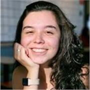 Professora particular de inglês. Com experiência de aulas para crianças e adultos, além de experiência em colégio bilíngue
