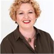 I’m friendly and approachable my lessons would be aimed at students who want to learn English. 