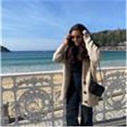 Soy una alumna del grado de fisioterapia que doy clases particulares de matemáticas y euskera. Tengo experiencia desde hace 5 años