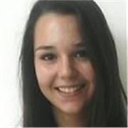 Estudiante de último año del grado de ADE en inglés con nivel B2 certificado, y C1 sin certificar, ofrece clases particulares de i