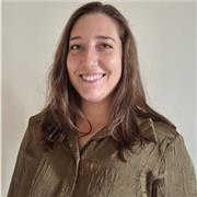 Se cerchi un'insegnante di inglese bilingue che ti aiuti nello studio con lezioni accattivanti, sei sul profilo giusto!
