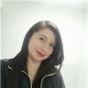 Profesional en administración de empresas con experiencia en diseño y estructura de procesos eficientes, ofrece capacitaciones en metodologías ágiles e innovación de procesos