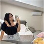 Insegnante di letteratura italiana per studenti di medie e liceo