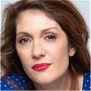 Insegno recitazione e anche dizione/lettura interpretata. Attrice professionista con 30 anni di palco e di esperienza