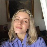 Offro ripetizioni per ragazzi delle medie su tutte le materie, e ragazzi delle superiori per matematica e inglese