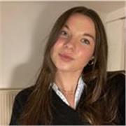 Etudiante à Sciences Po Paris propose des cours de français pour tous les niveaux. 