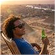 Tenho conhecimento em criação de conteudo, edicao de videos e IA