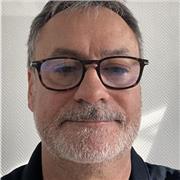 Formateur avec 30 ans d'expérience en formation scientifique et technique pour vous accompagner et
 vous aider à progresser et réussir dans vos études et formations.
