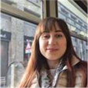 Sono Ilaria direttore di farmacia e live Streamer e oggi t'insegno la scrittura Offro lezione interattiva e correzione elaborati