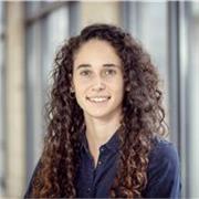 Graduada de Máster de Biología molecular en Estados Unidos. Me ofrezco a dar clases de repaso de Biología en castellano o inglés